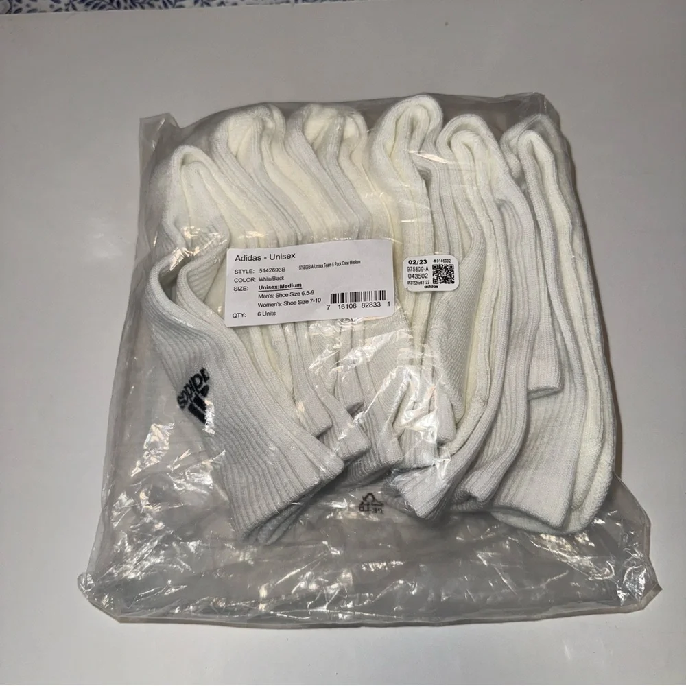 Unisex Adidas White Socks New